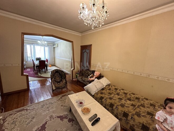 Продаётся 5-комн. вторичка 127 м², м. Нефтчиляр, photo 5 from 11