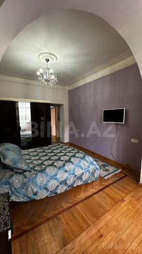 Satılır 4 otaqlı köhnə tikili 125 m², Nəsimi r., photo 12 from 29