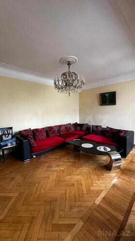 Satılır 4 otaqlı köhnə tikili 125 m², Nəsimi r., photo 4 from 29