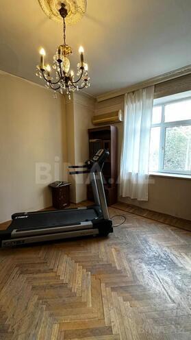 Satılır 4 otaqlı köhnə tikili 125 m², Nəsimi r., photo 15 from 29