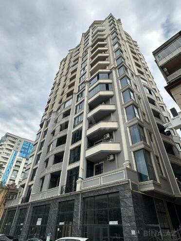 Продаётся 4-комн. новостройка 175 м², Насиминский  р., photo 1 from 19