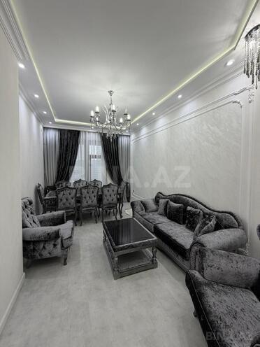 Продаётся 2-комн. новостройка 65 м², пос. Бадамдар, photo 1 from 15
