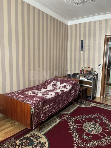 Продаётся 3-комн. вторичка 75 м², м. Ази Асланов, photo 16 from 21
