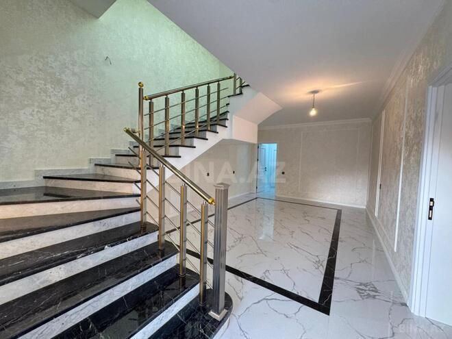 Satılır 5 otaqlı həyət evi/bağ evi 330 m², Qaraçuxur q., photo 3 from 18