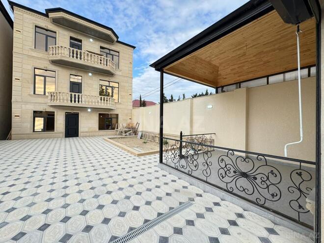 Satılır 5 otaqlı həyət evi/bağ evi 330 m², Qaraçuxur q., photo 1 from 18