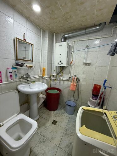 Продаётся 2-комн. вторичка 40 м², м. Ази Асланов, photo 10 from 13