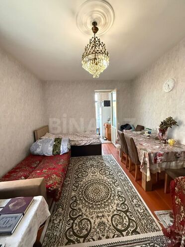 Продаётся 2-комн. вторичка 40 м², м. Ази Асланов, photo 3 from 13