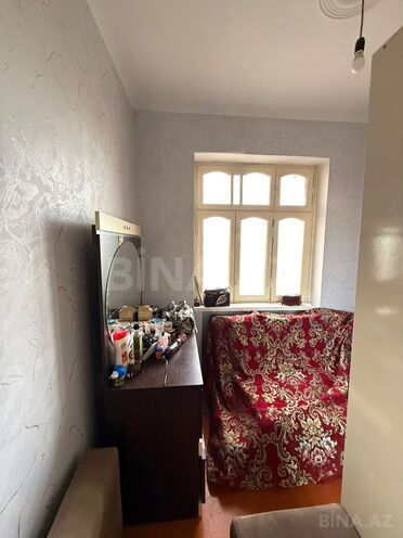 Продаётся 2-комн. вторичка 40 м², м. Ази Асланов, photo 5 from 13