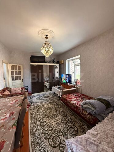 Продаётся 2-комн. вторичка 40 м², м. Ази Асланов, photo 1 from 13