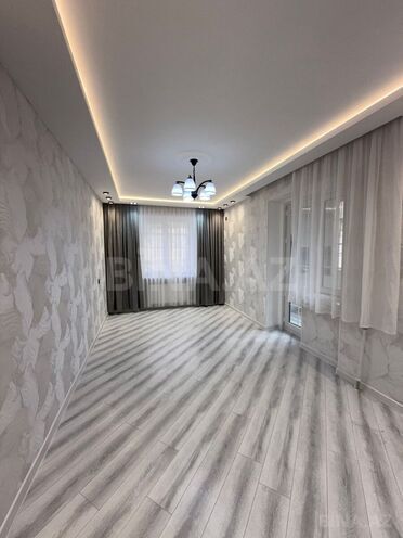 Продаётся 3-комн. вторичка 65 м², м. Ази Асланов, photo 1 from 15
