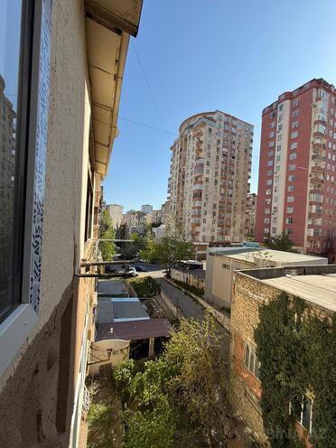Satılır 1 otaqlı köhnə tikili 35 m², İnşaatçılar m., photo 8 from 13