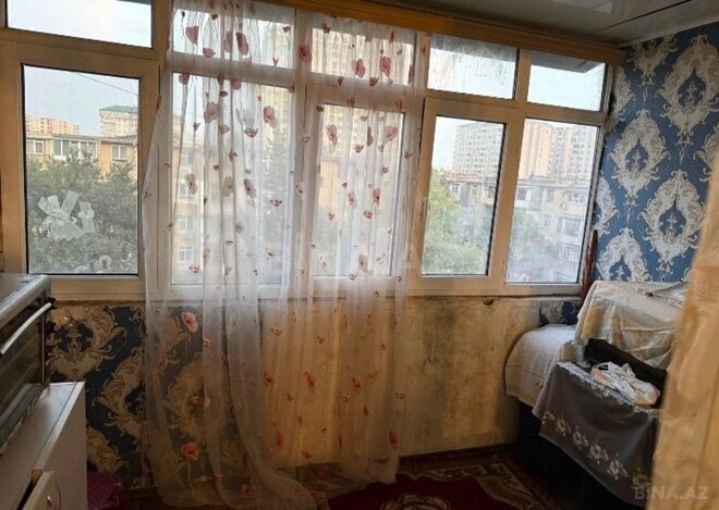 Продаётся 3-комн. вторичка 70 м², м. Нефтчиляр, photo 9 from 14