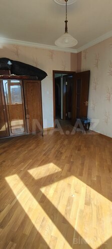 Продаётся 3-комн. вторичка 80 м², Хатаинский р., photo 4 from 23