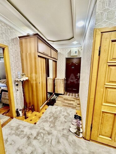 Satılır 5 otaqlı köhnə tikili 140 m², Qara Qarayev m., photo 22 from 26