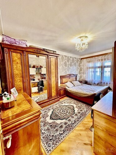 Satılır 5 otaqlı köhnə tikili 140 m², Qara Qarayev m., photo 9 from 26