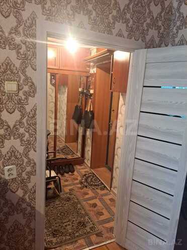 Satılır 2 otaqlı köhnə tikili 50 m², İnşaatçılar m., photo 3 from 9