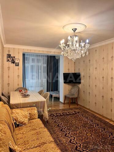 Продаётся 3-комн. вторичка 80 м², м. Элмляр Академиясы, photo 1 from 24