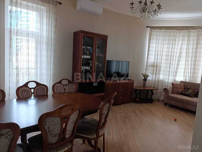 Продаётся 3-комн. вторичка 55 м², м. Нариман Нариманов, photo 4 from 17