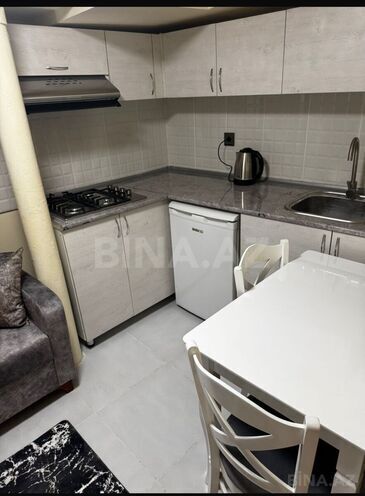 İcarəyə verilir 2 otaqlı köhnə tikili 30 m², Sahil m., photo 4 from 10