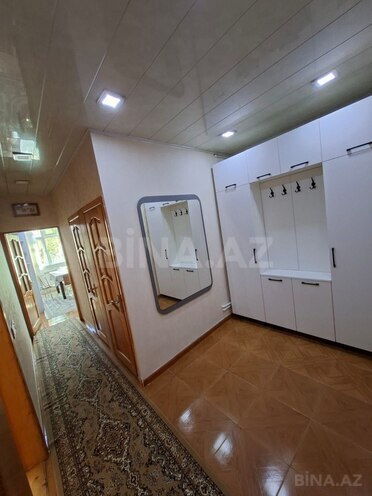 Продаётся 2-комн. вторичка 70 м², м. Иншаатчылар, photo 3 from 12