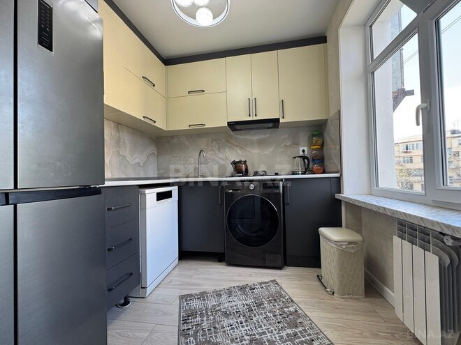 Продаётся 3-комн. вторичка 75 м², м. Нариман Нариманов, photo 9 from 16