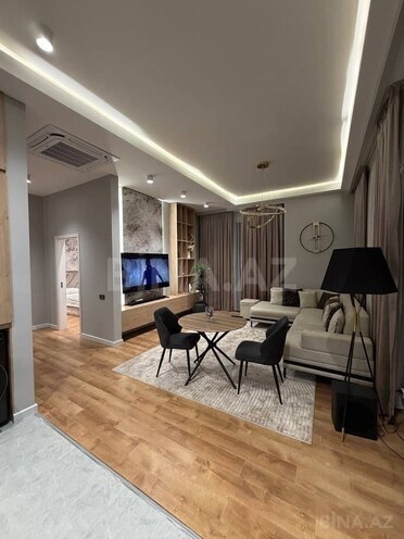 Сдаётся 2-комн. новостройка 70 м², Насиминский  р., photo 1 from 10