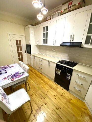 Сдаётся 3-комн. новостройка 110 м², м. Кара Караев, photo 8 from 19