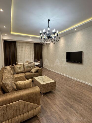Сдаётся 3-комн. новостройка 155 м², Насиминский  р., photo 3 from 14