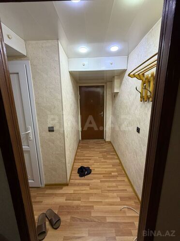 Продаётся 2-комн. вторичка 32 м², м. Нефтчиляр, photo 9 from 10