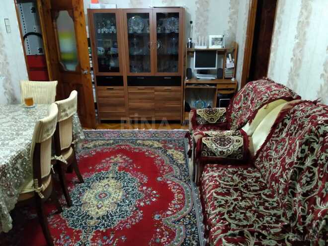 Продаётся 2-комн. вторичка 45 м², м. Нефтчиляр, photo 1 from 11
