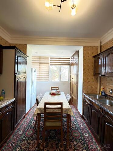 Satılır 2 otaqlı köhnə tikili 65 m², Bakıxanov q., photo 7 from 11