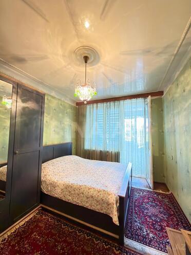 Satılır 2 otaqlı köhnə tikili 65 m², Bakıxanov q., photo 4 from 11