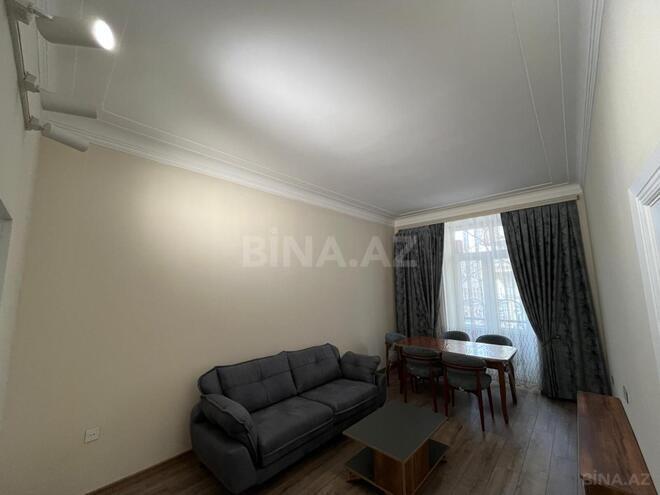 Сдаётся 4-комн. вторичка 100 м², м. Ичеришехер, photo 1 from 13