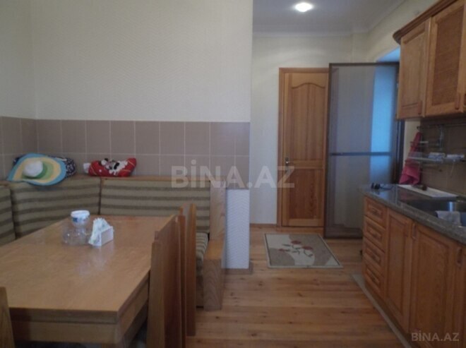 İcarəyə verilir 6 otaqlı həyət evi/bağ evi 500 m², Mərdəkan q., photo 31 from 32