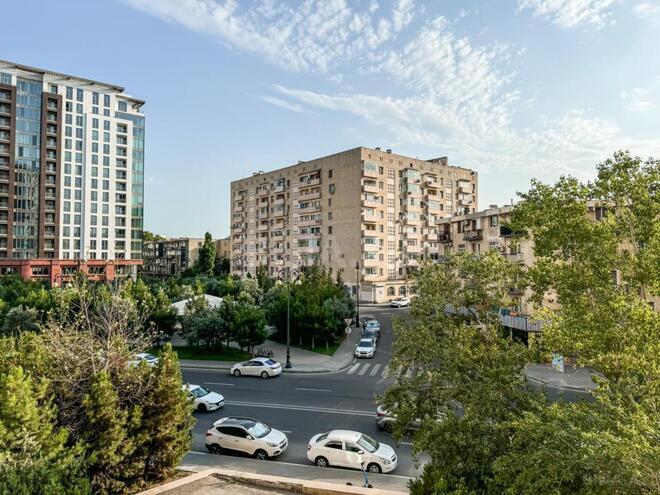 Продаётся 4-комн. новостройка 181 м², м. Низами, photo 6 from 18