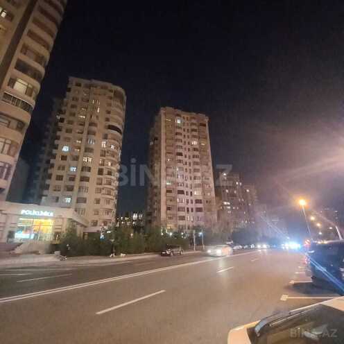 Продаётся 4-комн. новостройка 181 м², м. Низами, photo 1 from 18