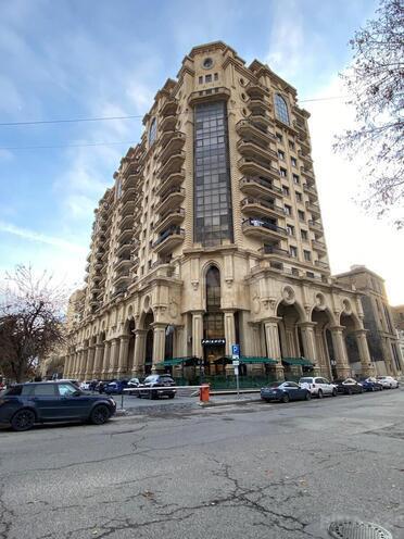 Продаётся 4-комн. новостройка 232 м², м. 28 мая, photo 1 from 11
