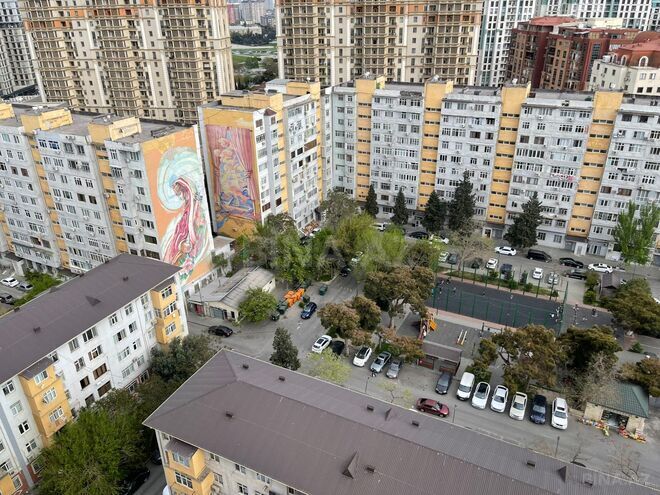 Satılır 2 otaqlı köhnə tikili 65 m², Gənclik m., photo 1 from 26