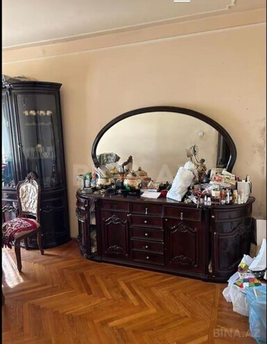 Продаётся 3-комн. вторичка 80 м², Бинагадинский р., photo 6 from 9