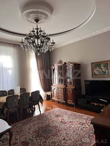Продаётся 3-комн. вторичка 100 м², м. Ичеришехер, photo 1 from 25