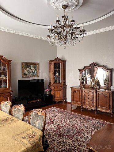 Продаётся 3-комн. вторичка 100 м², м. Ичеришехер, photo 3 from 25