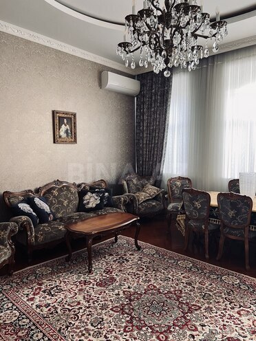 Продаётся 3-комн. вторичка 100 м², м. Ичеришехер, photo 4 from 25