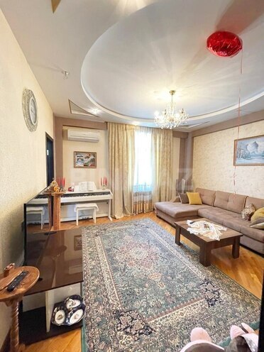 İcarəyə verilir 3 otaqlı yeni tikili 72 m², İnşaatçılar m., photo 1 from 13