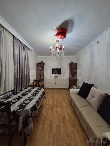 Продаётся 2-комн. вторичка 55 м², photo 1 from 18