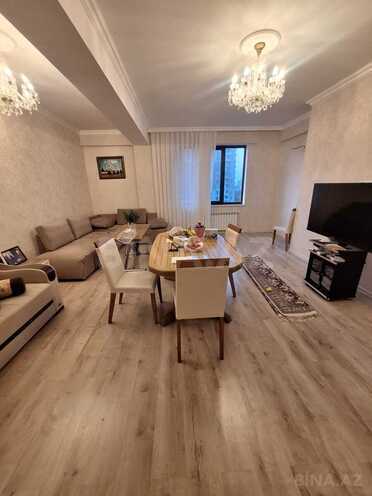 Продаётся 4-комн. новостройка 115 м², м. Нефтчиляр, photo 1 from 15