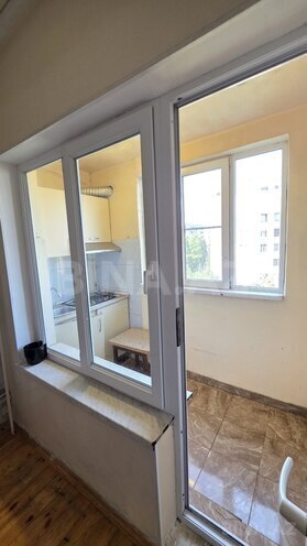 İcarəyə verilir 2 otaqlı köhnə tikili 65 m², Azadlıq Prospekti m., photo 28 from 32