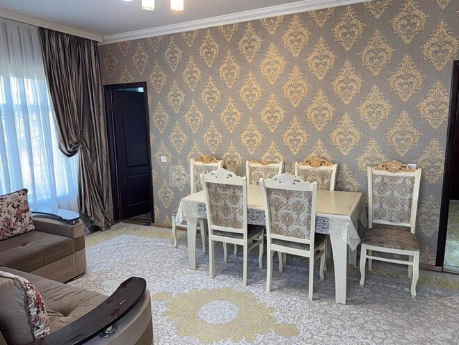 Satılır 2 otaqlı köhnə tikili 42 m², Bakıxanov q., photo 1 from 13