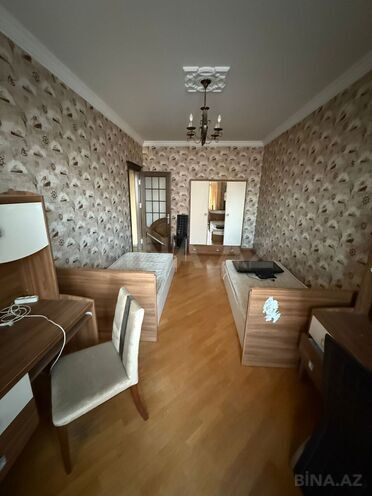 Продаётся 4-комн. новостройка 160 м², м. Халглар Достлугу, photo 4 from 23
