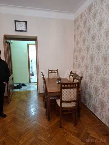 Satılır 3 otaqlı köhnə tikili 85 m², Sahil m., photo 3 from 13