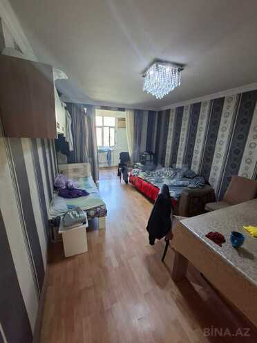 Продаётся 3-комн. вторичка 75 м², м. Иншаатчылар, photo 6 from 15